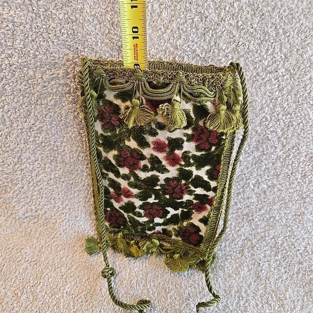 Vintage Carpet Bags Of America‎ Bag Purse Green Pink Floral Tassels Boho  Lined